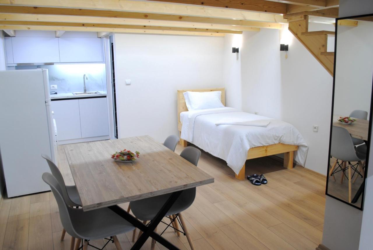 Apartment Dashi Gjirokastër